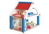 Houten poppenhuis met houten meubels
