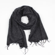 Kleine warme zachte sjaal of omslagdoek label25